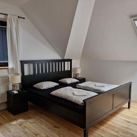 Hotel Rybolov pro děti a dospělé à Lázně Bohdaneč Extérieur photo